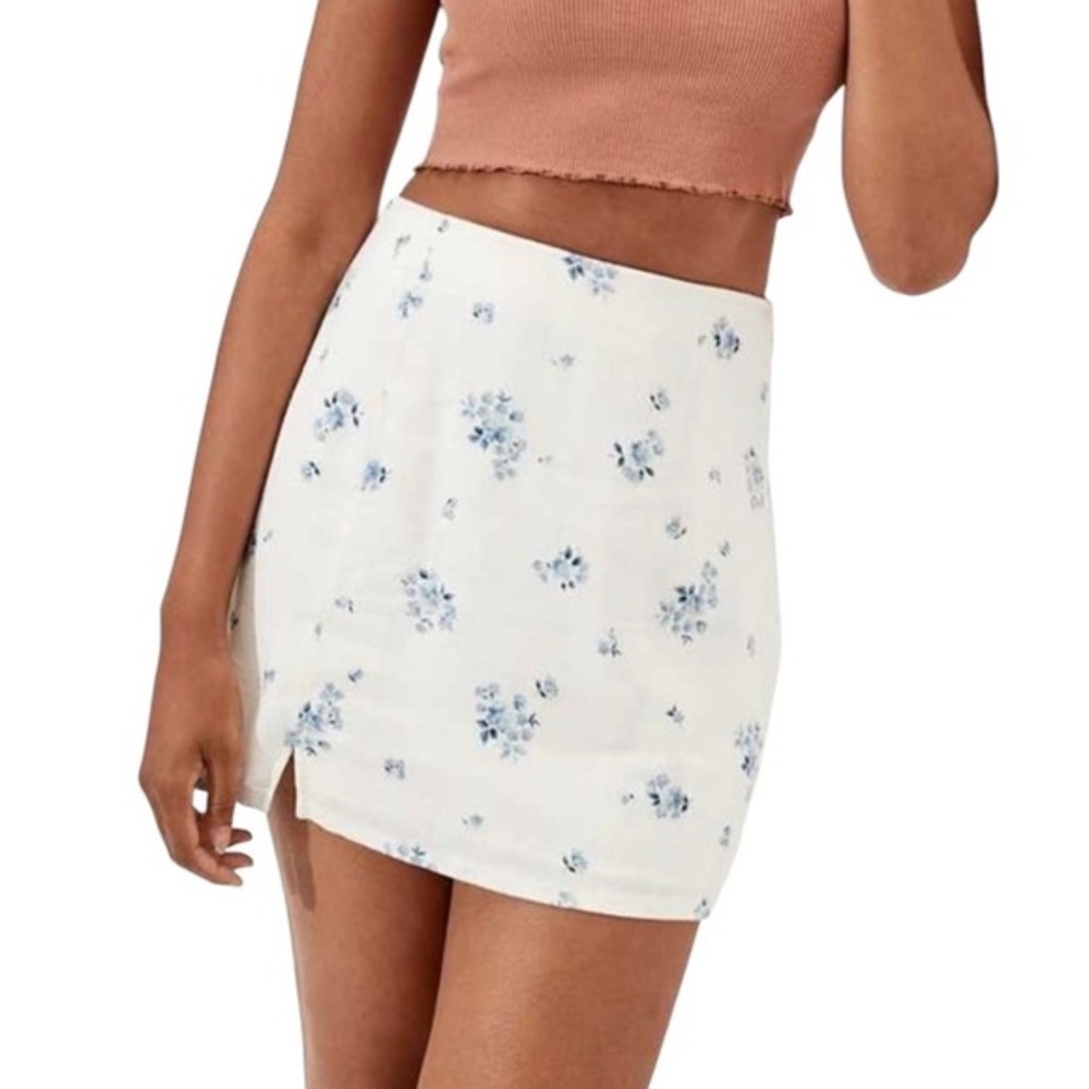 American‎ Eagle Linen Mini Skirt Cream Blue Flower Euro Summer Coastal Size XS